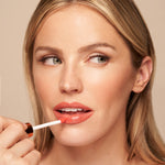 Luxe Lip Nourishing Oil with Hyaluronic + Vitamin E - Image 12