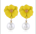 Flower Shaped Stud Earrings - Image 2