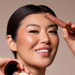 Luxe Lip Nourishing Oil with Hyaluronic + Vitamin E - Image 26