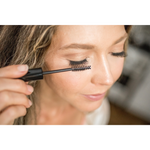 Eyelash + Eyebrow Growth Serum - Image 3
